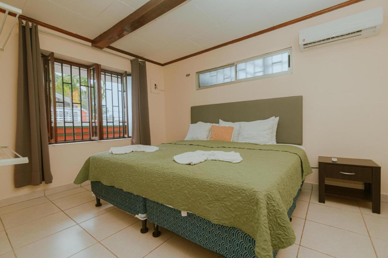 Quepos Inn Экстерьер фото